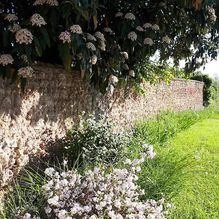 Domaine D'aigrepont Guest house